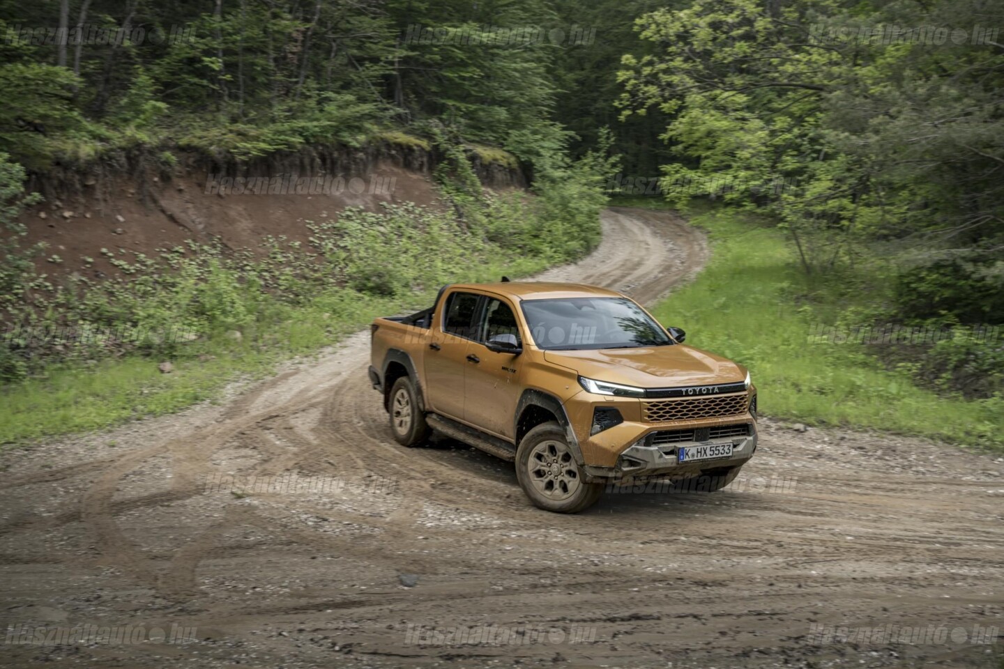 Toyota Hilux